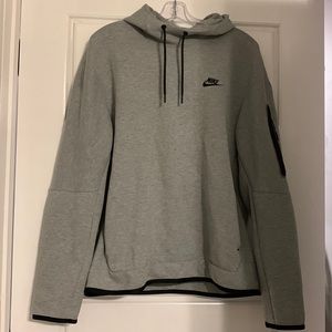 Men’s large Nike hoodie gray with black detail